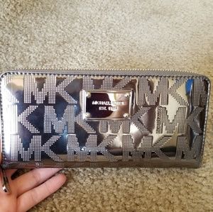Metallic Silver Michael Kors Wallet
